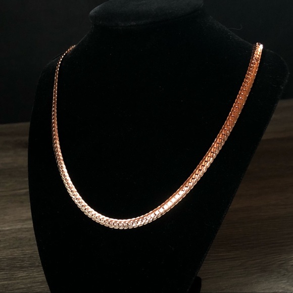 Stunning Rose Gold Chain - Picture 3 of 8